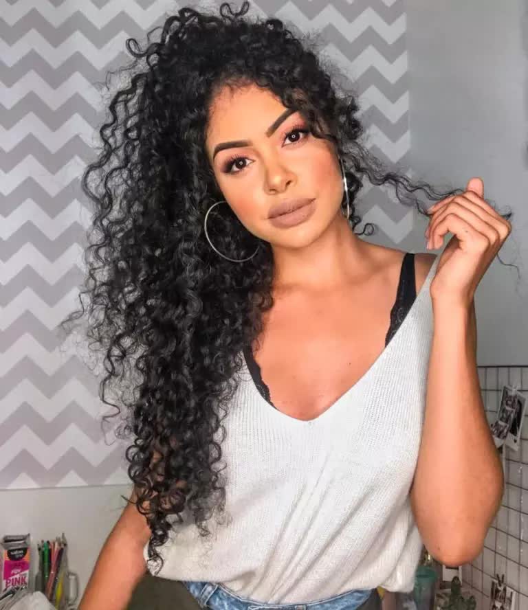 Penteado para Cabelo Cacheado Longo