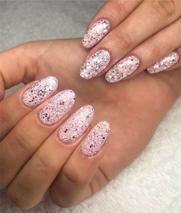 Unhas Decoradas com Gliter