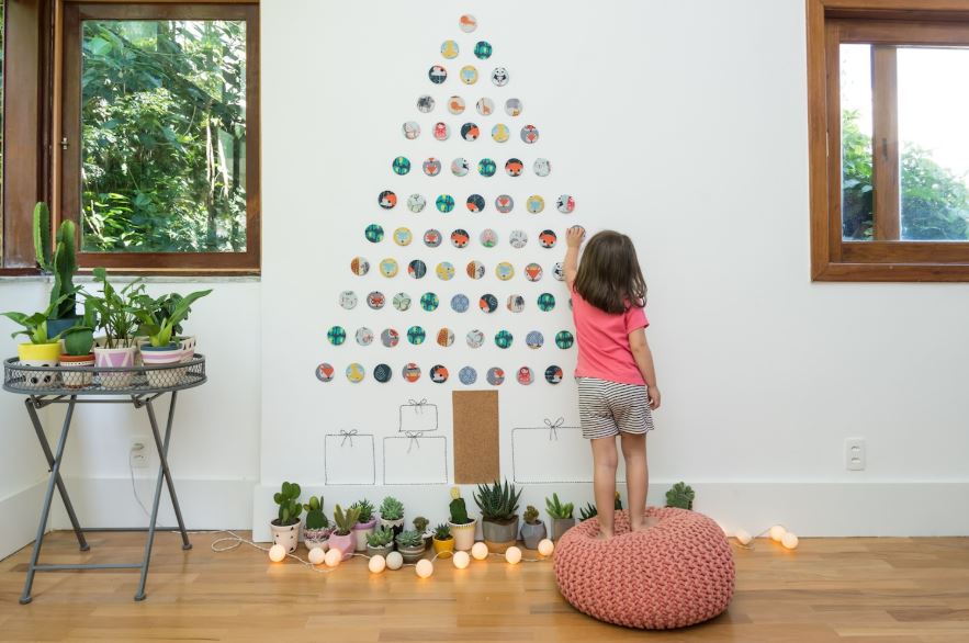ÁRVORE DE NATAL 2023 → Signficado, Decorada, Na Parede ÁRVORE DE NATAL 2023 → Signficado, Decorada, Na Parede